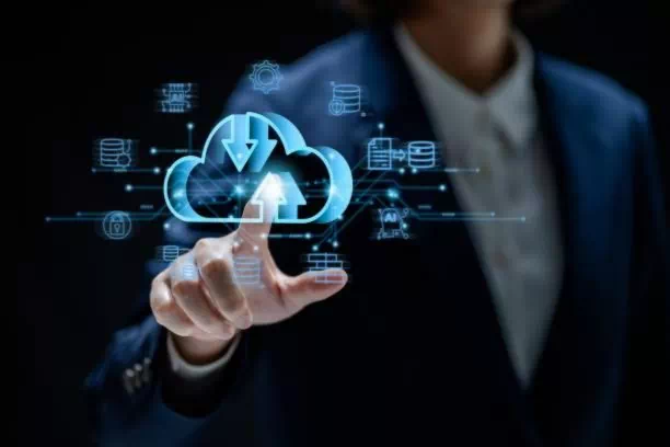 découvrez les avantages et inconvénients du stockage cloud. apprenez comment cette solution numérique peut optimiser votre gestion de données tout en pesant les risques et limites associés.